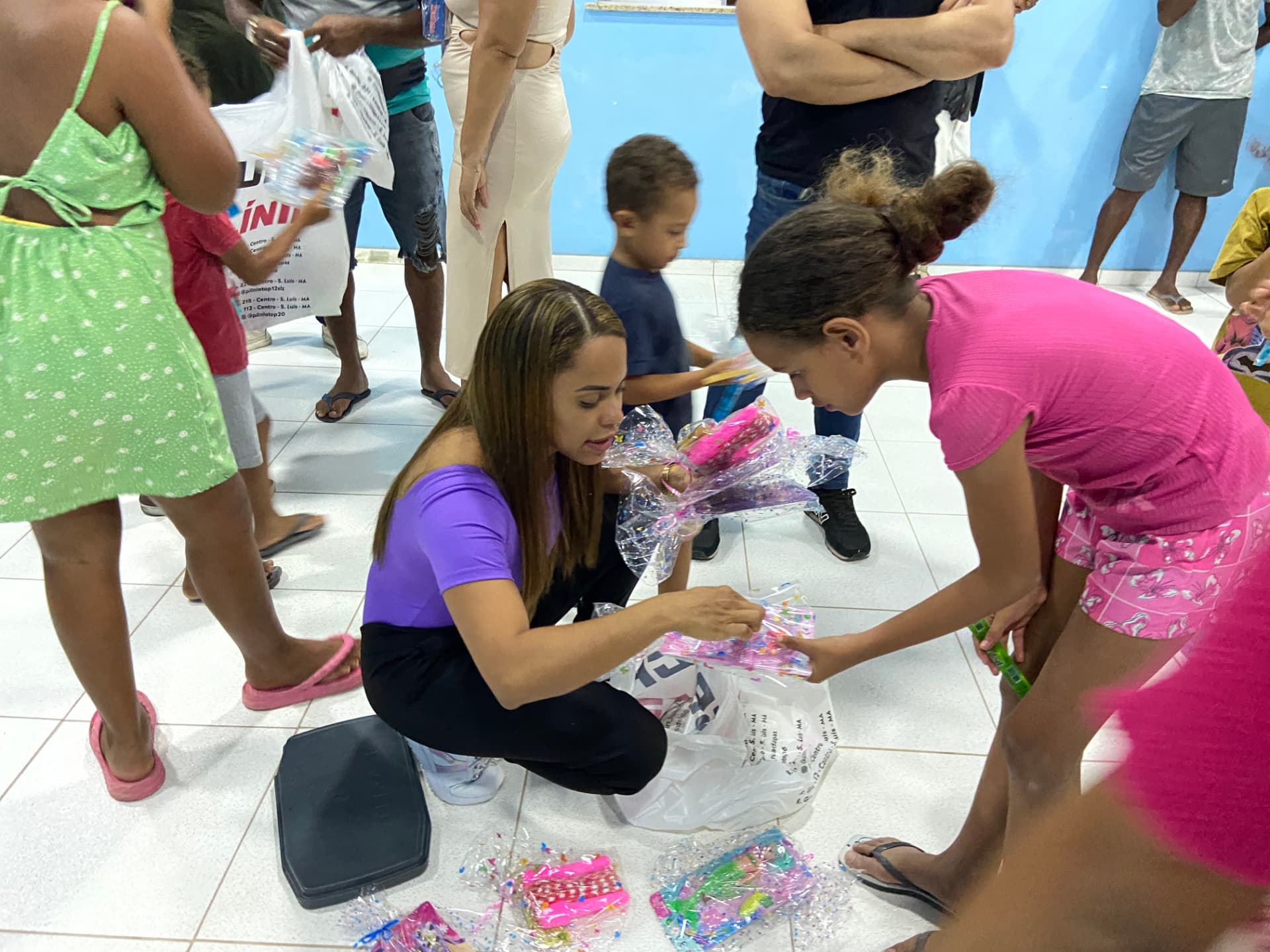 Denise Fonseca em ação comunitária