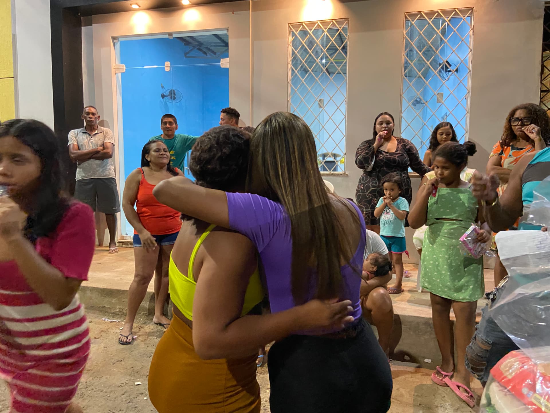 Denise Fonseca em ação comunitária