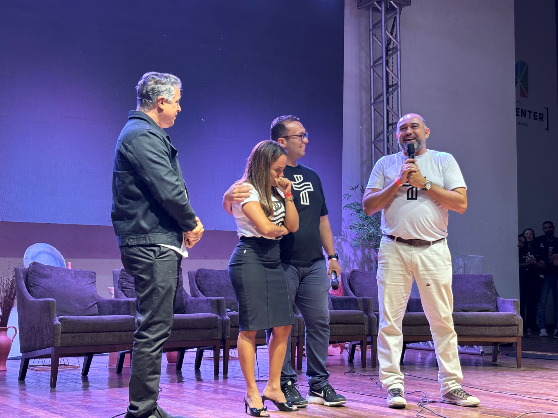 Denise Fonseca em ação comunitária